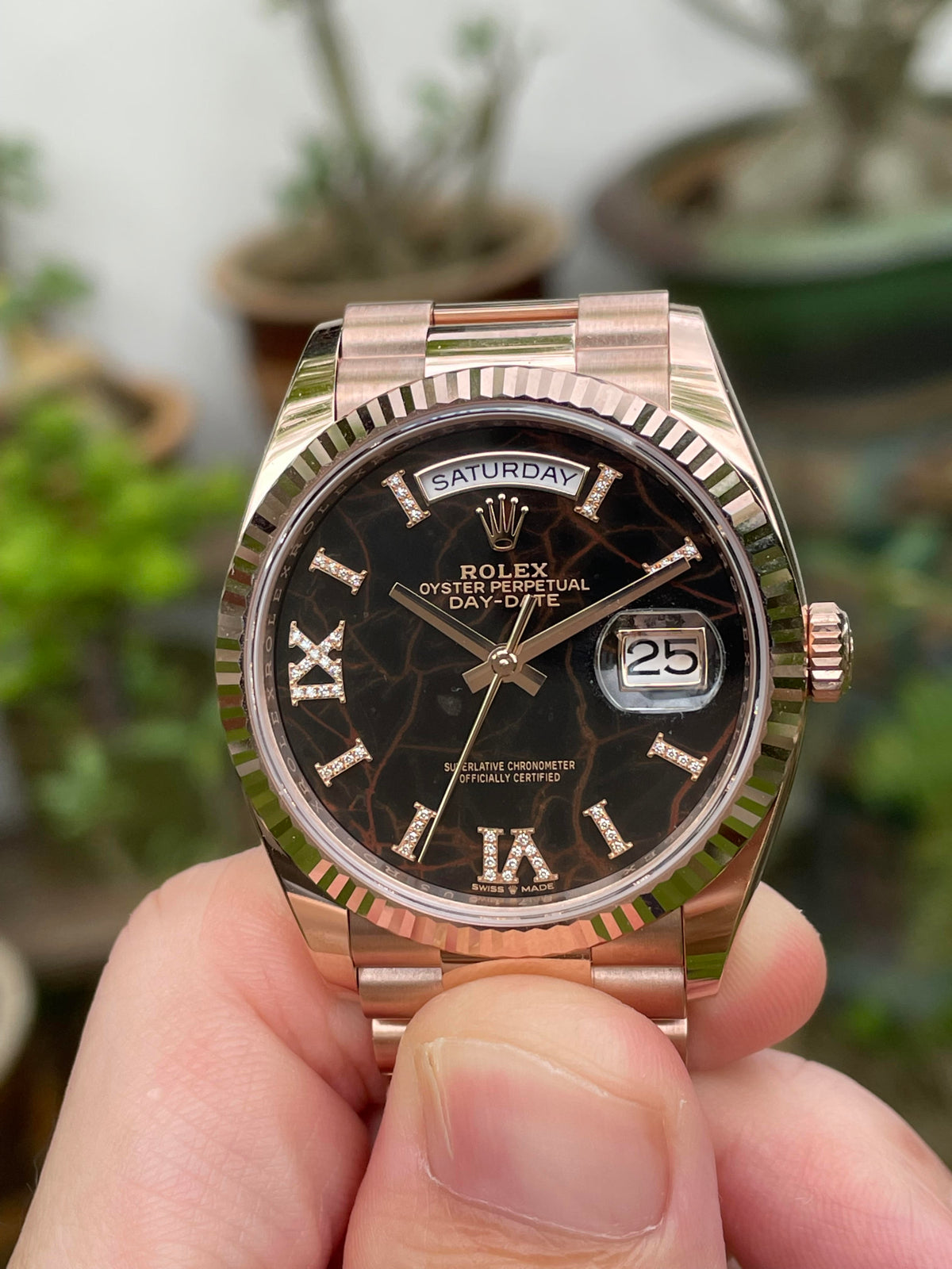 Rolex Day-Date 36 Everose Gold Eisenkiesel Roman Diamond Dial