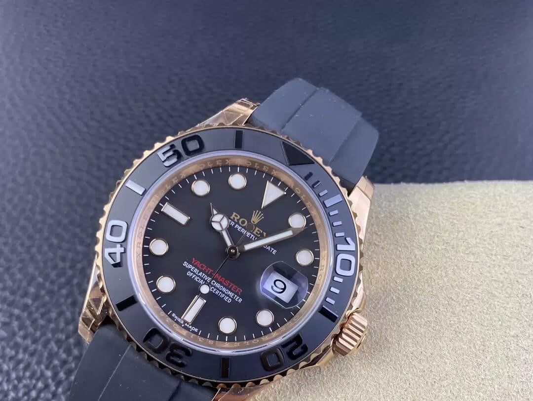 Rolex Yacht-Master 40 Everose Gold OysterFlex